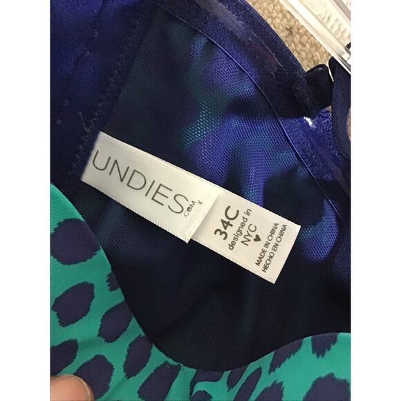 Women Bras Size 36C lot of 2  NWT  Comfort fit  Feminine - Picture 9 of 10